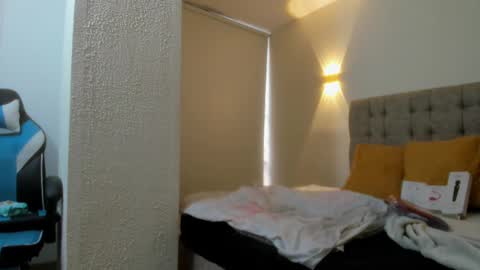 Carolina online show from October 6, 2025, 12:24 pm