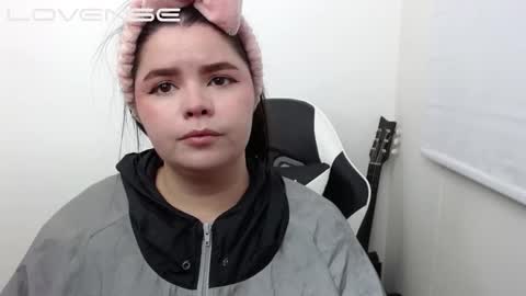 carolina online show from October 27, 2025, 1:20 am