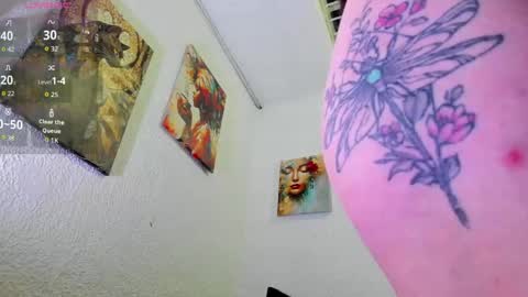 Snapshot of carolina_wish chatting on May 21, 2026, 2:46 pm carolina_wish online show from May 21, 2026, 2:46 pm