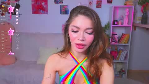 Snapshot of caroline_brown0 chatting on January 8, 2025, 2:14 am Caroline online show from January 8, 2025, 2:14 am