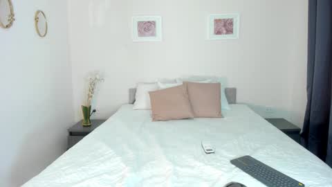 Caroline online show from March 14, 2026, 1:34 am