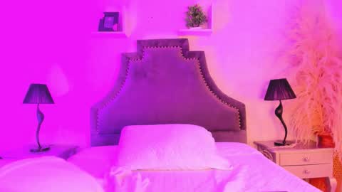 Caroline online show from February 17, 2026, 12:23 pm