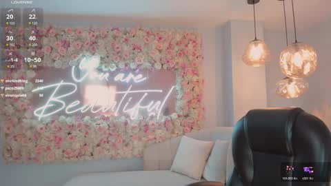 Caro online show from February 6, 2025, 4:58 pm