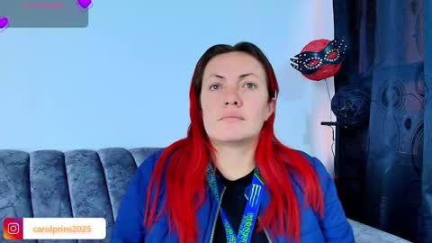 Carolinhe  online show from September 29, 2025, 7:30 pm