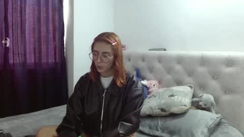 carolinnapinkman online show from March 5, 2026, 7:21 pm