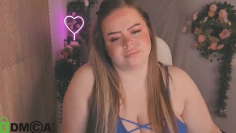 Snapshot of caroll_li chatting on March 2, 2025, 4:07 am caroll_li online show from March 2, 2025, 4:07 am