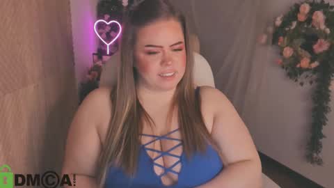 Snapshot of caroll_li chatting on March 3, 2025, 12:48 am caroll_li online show from March 3, 2025, 12:48 am