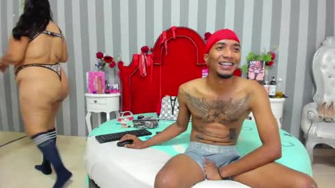 Snapshot of caroyandy chatting on May 4, 2026, 12:34 pm caroyandy online show from May 4, 2026, 12:34 pm