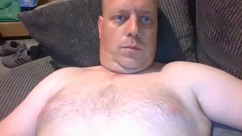 Snapshot of carpman777 chatting on May 1, 2026, 2:32 pm Hereforun online show from May 1, 2026, 2:32 pm