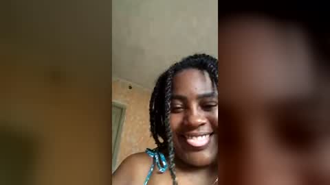 Snapshot of carrie_goddess chatting on July 16, 2026, 11:05 am carrie_goddess online show from July 16, 2026, 11:05 am