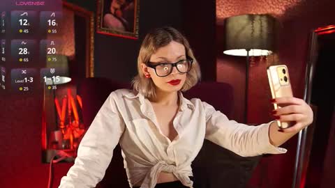 Carrie online show from February 28, 2026, 8:43 pm