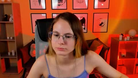 carrie_roses online show from October 31, 2025, 2:56 am