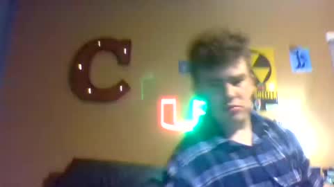 carsonlueders8775 online show from October 5, 2025, 1:15 am