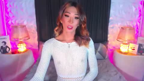 casandrawilson online show from December 16, 2024, 9:14 am