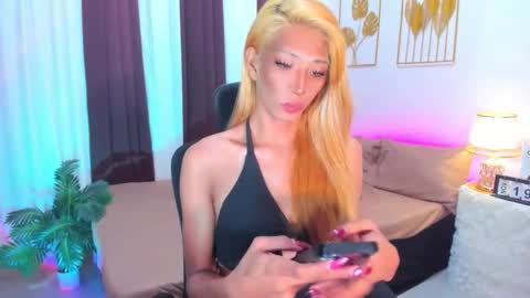 Snapshot of casandrawilson chatting on November 20, 2025, 7:35 pm casandrawilson online show from November 20, 2025, 7:35 pm