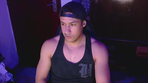 Snapshot of casas_oom chatting on March 2, 2025, 8:38 am online show from March 2, 2025, 8:38 am