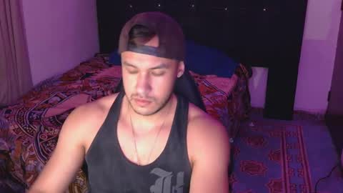 Snapshot of casas_oom chatting on September 13, 2025, 4:23 am online show from September 13, 2025, 4:23 am