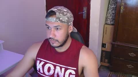 Snapshot of casas_oom chatting on February 14, 2026, 6:48 pm online show from February 14, 2026, 6:48 pm