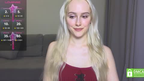 Snapshot of caseylabow chatting on January 11, 2025, 11:45 am My name is Casey... Nice to meet you I will be happy to have funthumbs up please its important online show from January 11, 2025, 11:45 am