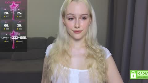 Snapshot of caseylabow chatting on February 6, 2025, 11:32 am My name is Casey... Nice to meet you I will be happy to have funthumbs up please its important online show from February 6, 2025, 11:32 am