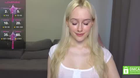 Snapshot of caseylabow chatting on February 13, 2025, 8:38 am My name is Casey... Nice to meet you I will be happy to have funthumbs up please its important online show from February 13, 2025, 8:38 am