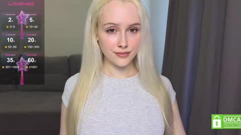 Snapshot of caseylabow chatting on February 16, 2025, 7:37 am My name is Casey... Nice to meet you I will be happy to have funthumbs up please its important online show from February 16, 2025, 7:37 am