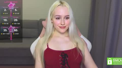 Snapshot of caseylabow chatting on February 28, 2025, 3:15 pm My name is Casey... Nice to meet you I will be happy to have funthumbs up please its important online show from February 28, 2025, 3:15 pm