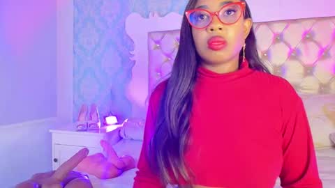 Snapshot of caseymoon chatting on April 27, 2026, 12:47 pm Casey online show from April 27, 2026, 12:47 pm