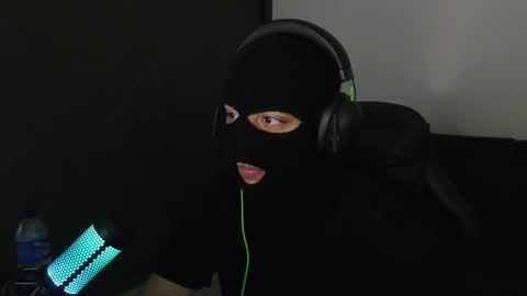 cash_master777 online show from January 11, 2026, 3:33 am