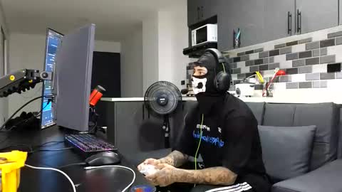 cash_master777 online show from May 22, 2026, 1:13 am