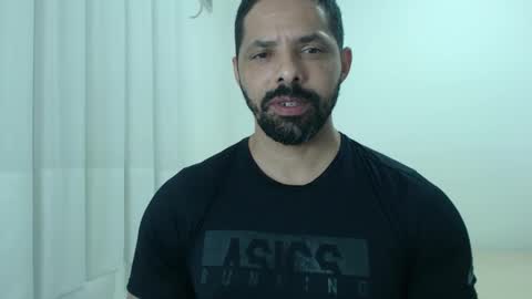 cashmastermuscle77 online show from November 10, 2025, 12:48 pm