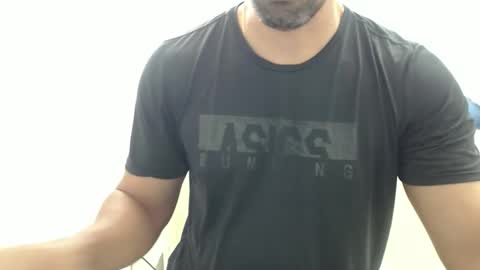 cashmastermuscle77 online show from March 15, 2026, 2:12 pm