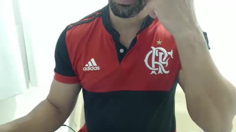 cashmastermuscle77 online show from April 9, 2026, 10:37 pm