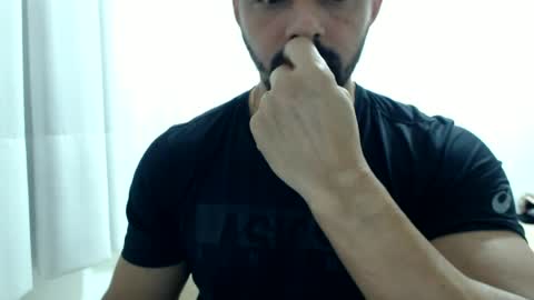 Snapshot of cashmastermuscle77 chatting on June 19, 2026, 10:08 am cashmastermuscle77 online show from June 19, 2026, 10:08 am