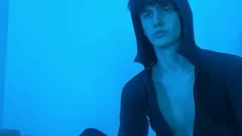 cashmasterparis online show from April 22, 2026, 8:21 pm