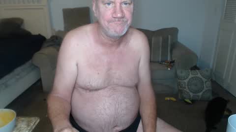 Snapshot of casinocam chatting on February 9, 2025, 9:28 pm CasinoCam online show from February 9, 2025, 9:28 pm