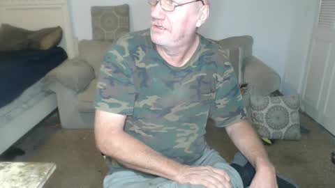 Snapshot of casinocam chatting on February 14, 2025, 5:30 am CasinoCam online show from February 14, 2025, 5:30 am