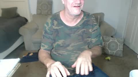 Snapshot of casinocam chatting on February 27, 2025, 12:54 am CasinoCam online show from February 27, 2025, 12:54 am