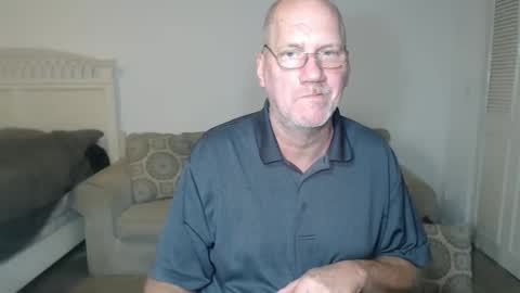 Snapshot of casinocam chatting on March 11, 2025, 6:53 am CasinoCam online show from March 11, 2025, 6:53 am