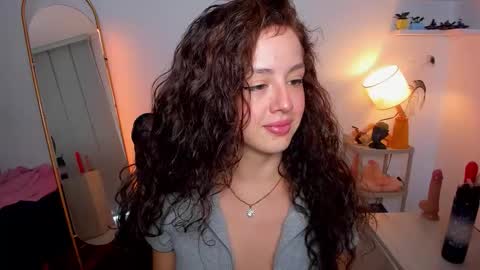 Cassie online show from October 2, 2025, 12:01 pm