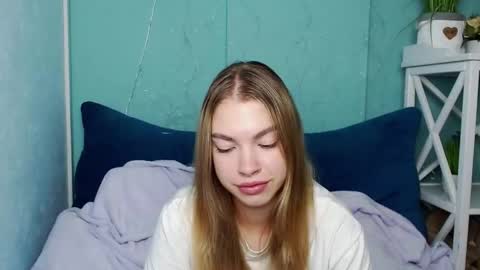 Tina online show from September 14, 2025, 5:28 am