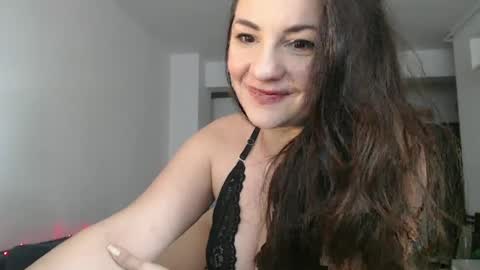 Snapshot of cassymooon chatting on February 5, 2025, 9:57 am cassy moon online show from February 5, 2025, 9:57 am
