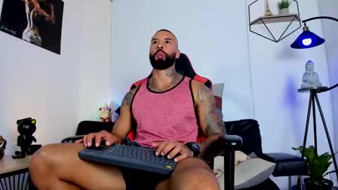 Snapshot of casticatheking chatting on January 11, 2025, 7:59 pm Matheo Brown online show from January 11, 2025, 7:59 pm