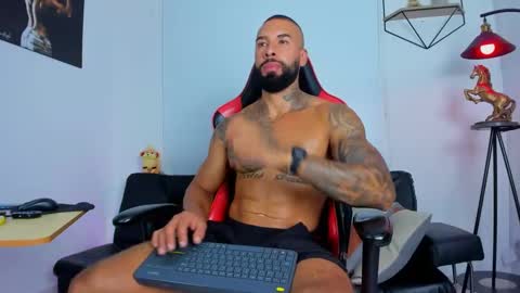 Snapshot of casticatheking chatting on February 12, 2025, 11:30 pm Matheo Brown online show from February 12, 2025, 11:30 pm