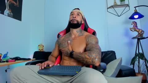 Snapshot of casticatheking chatting on February 13, 2025, 10:00 pm Matheo Brown online show from February 13, 2025, 10:00 pm
