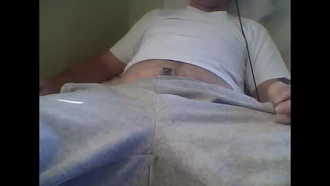 castlecrester online show from December 3, 2024, 4:06 pm