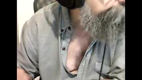 casual53 online show from November 9, 2025, 4:00 am