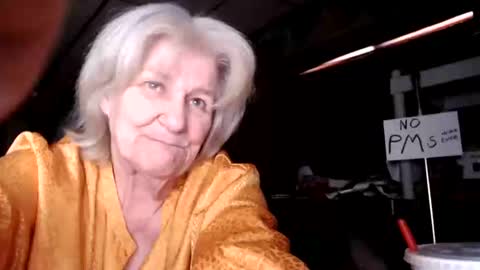 cat online show from February 8, 2025, 4:36 pm