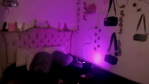 Snapshot of cata__mw chatting on May 12, 2026, 7:33 pm cata__mw online show from May 12, 2026, 7:33 pm