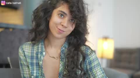 Snapshot of cata_batnati chatting on June 3, 2026, 2:33 pm Catalina online show from June 3, 2026, 2:33 pm